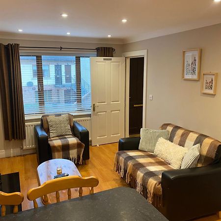 2 Bed Cosy Apartment In Heart Of Mullingar. 外观 照片